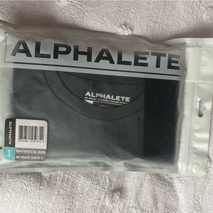 Alphalete Signature Cropped Long Sleeve